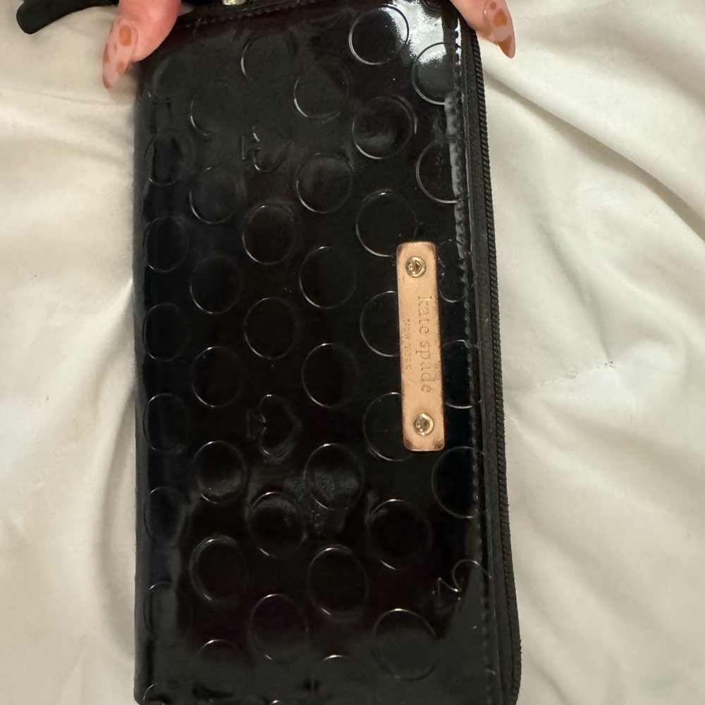 Kate Spade Black Circles Wallet